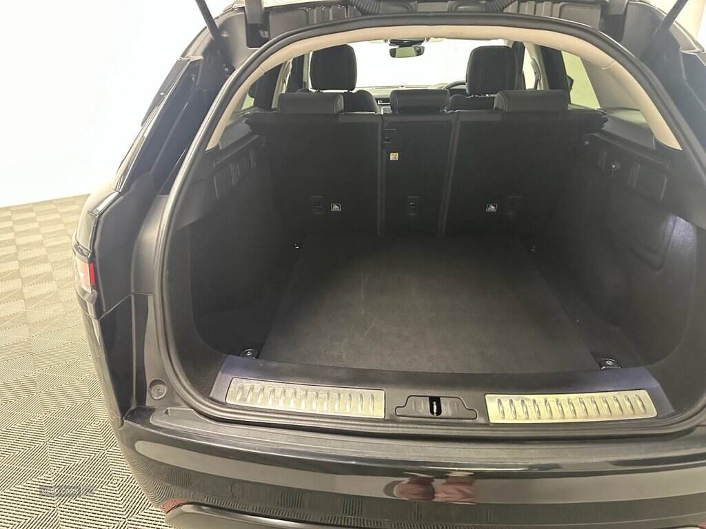 Sep 2020 Land Rover Range Rover Velar 2.0 D180 R-Dynamic 5dr Auto