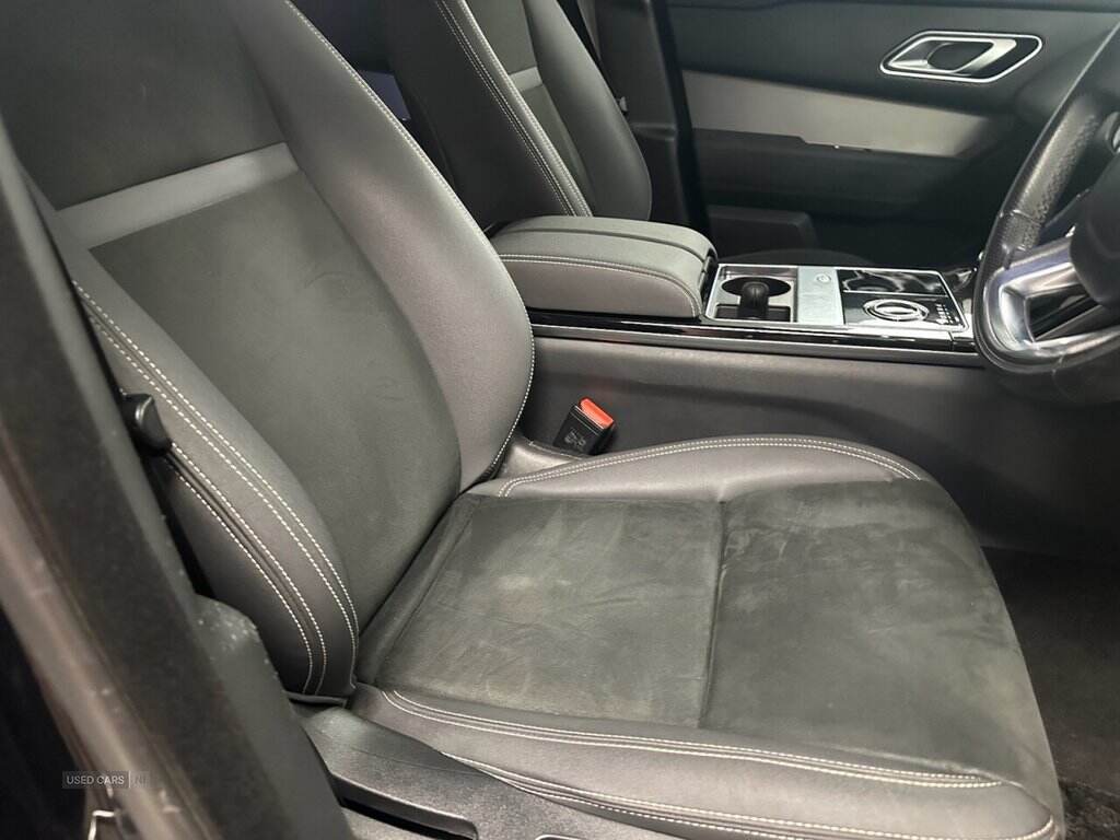 Sep 2020 Land Rover Range Rover Velar 2.0 D180 R-Dynamic 5dr Auto