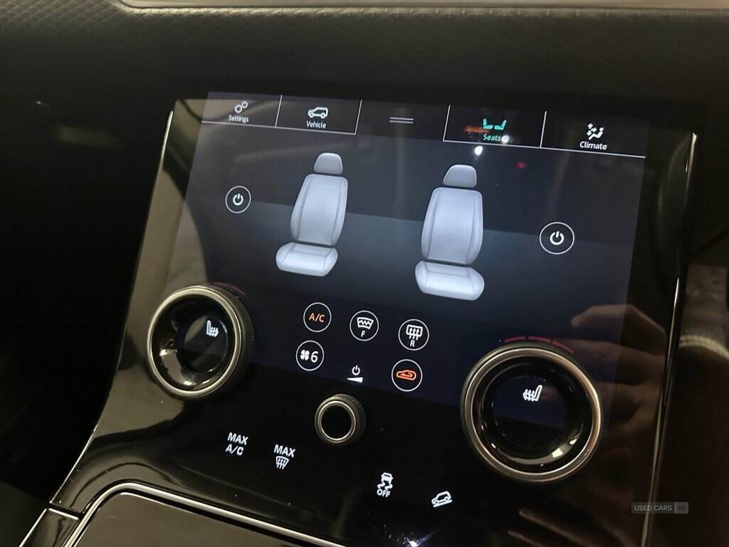 Sep 2020 Land Rover Range Rover Velar 2.0 D180 R-Dynamic 5dr Auto