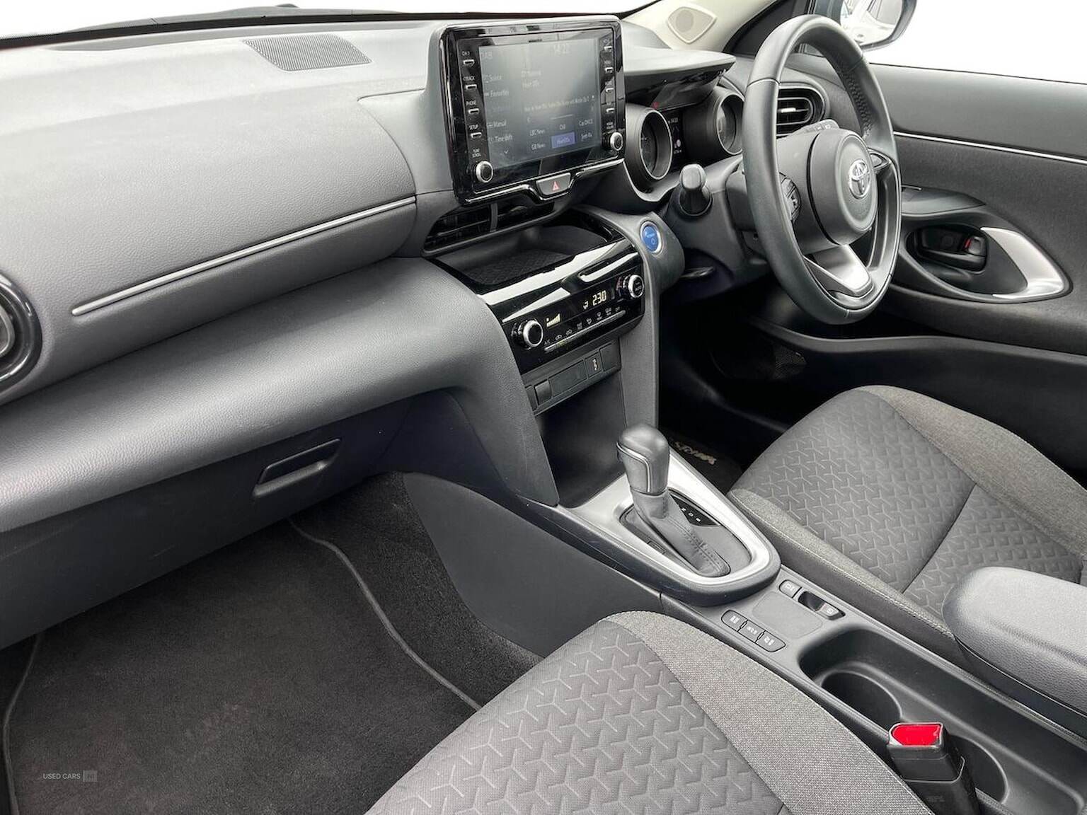 Dec 2022 Toyota Yaris Cross 1.5 Hybrid Icon 5Dr Cvt