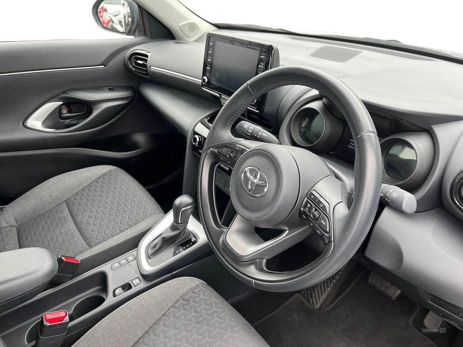 Dec 2022 Toyota Yaris Cross 1.5 Hybrid Icon 5Dr Cvt
