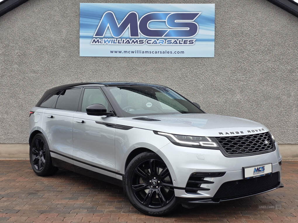 Jan 2018 Land Rover Range Rover Velar 3.0 D300 R-Dynamic SE 5dr Auto