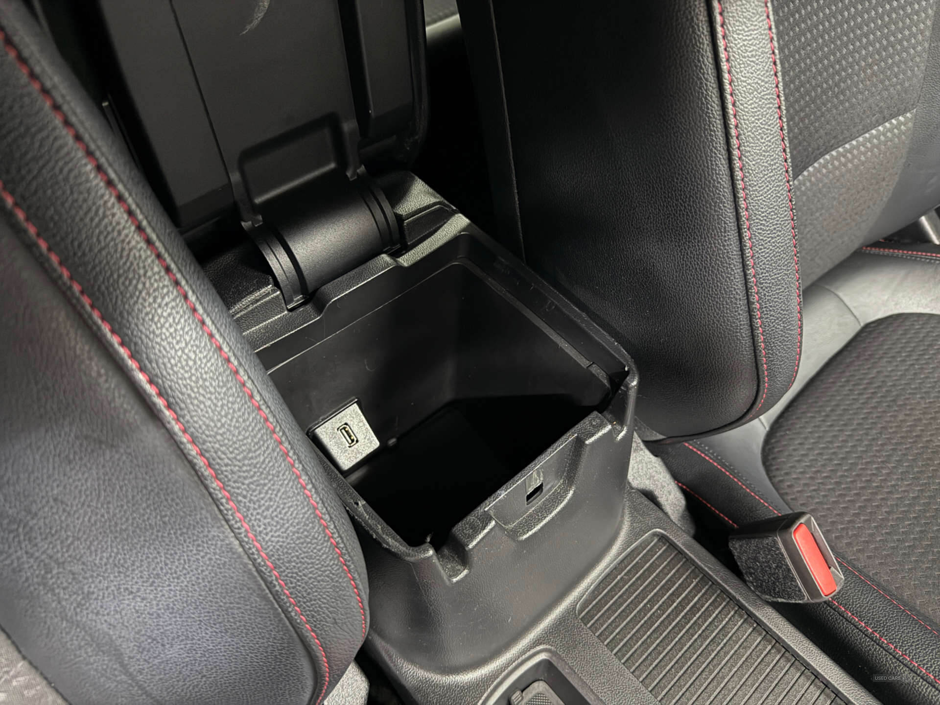 Oct 2018 Ford Focus 1.5 EcoBlue 120 ST-Line X 5dr