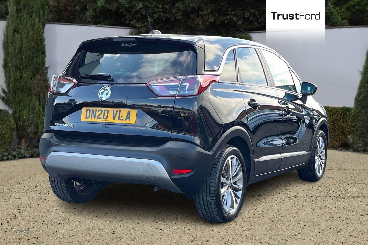 Jun 2020 Vauxhall Crossland X 1.2 [83] Griffin 5dr [Start Stop]