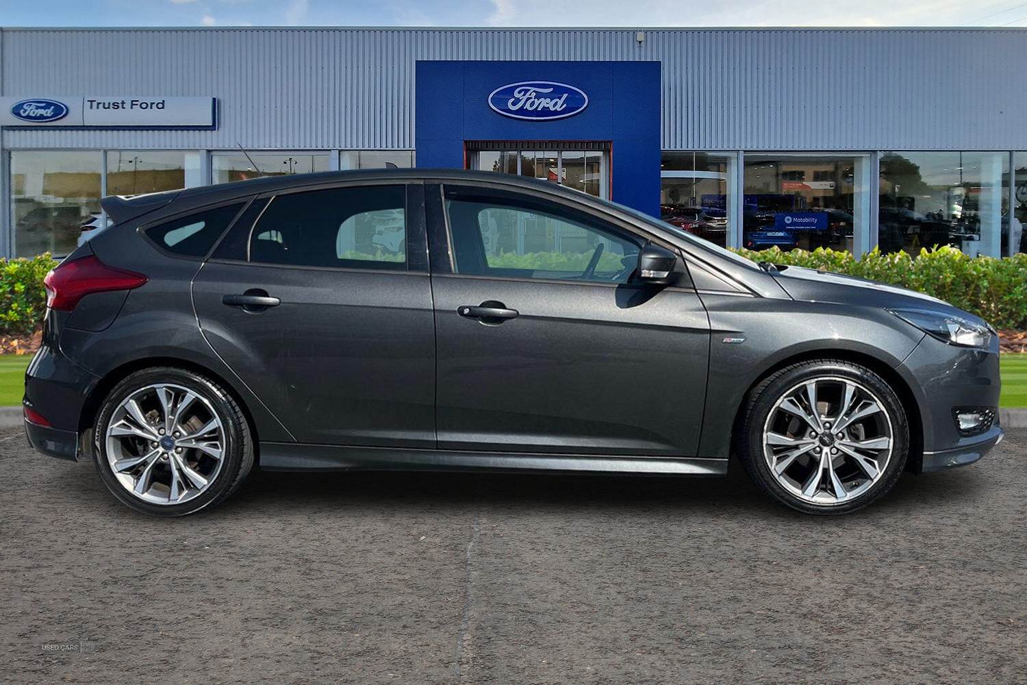 Apr 2017 Ford Focus 1.5 TDCi 120 ST-Line 5dr
