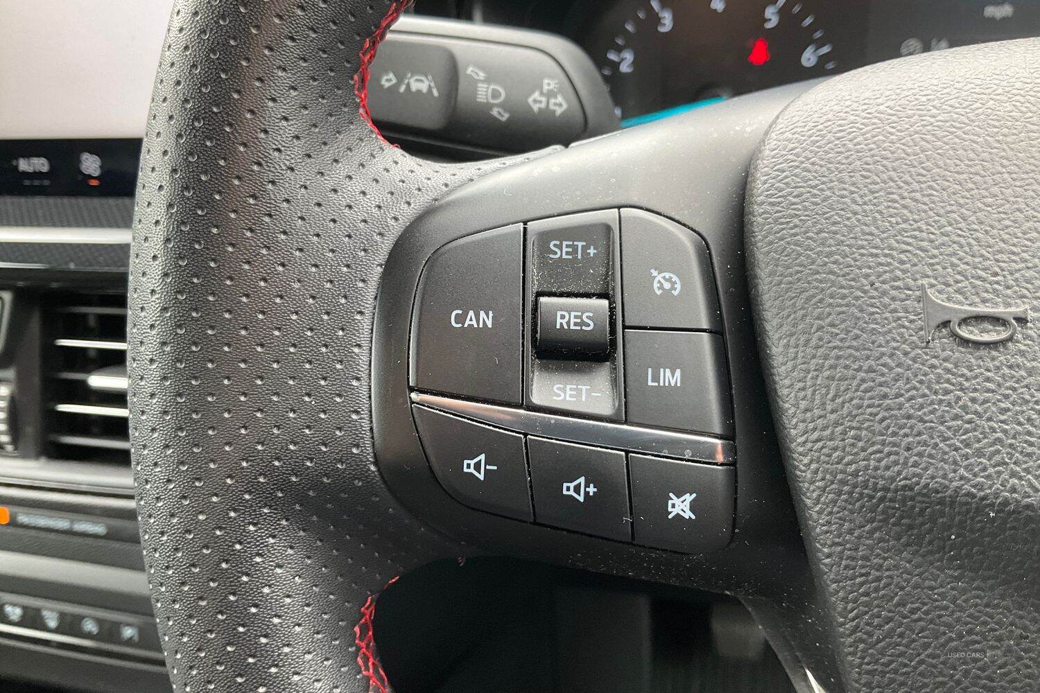 Oct 2022 Ford Focus 1.0 EcoBoost ST-Line 5dr