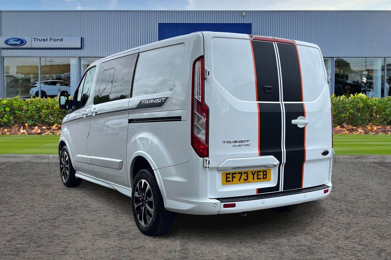 Nov 2023 Ford Transit Custom 2.0 EcoBlue 170ps Low Roof D/Cab Sport Van Auto