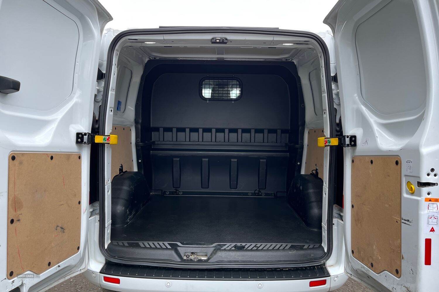 Nov 2023 Ford Transit Custom 2.0 EcoBlue 170ps Low Roof D/Cab Sport Van Auto