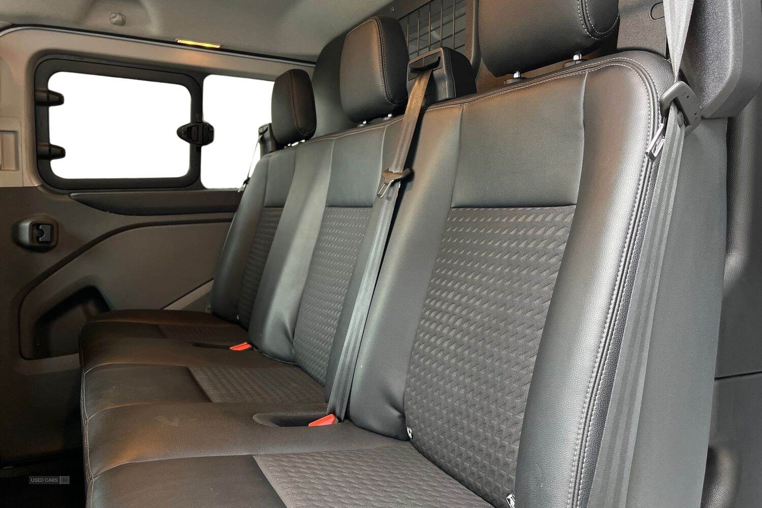 Nov 2023 Ford Transit Custom 2.0 EcoBlue 170ps Low Roof D/Cab Sport Van Auto