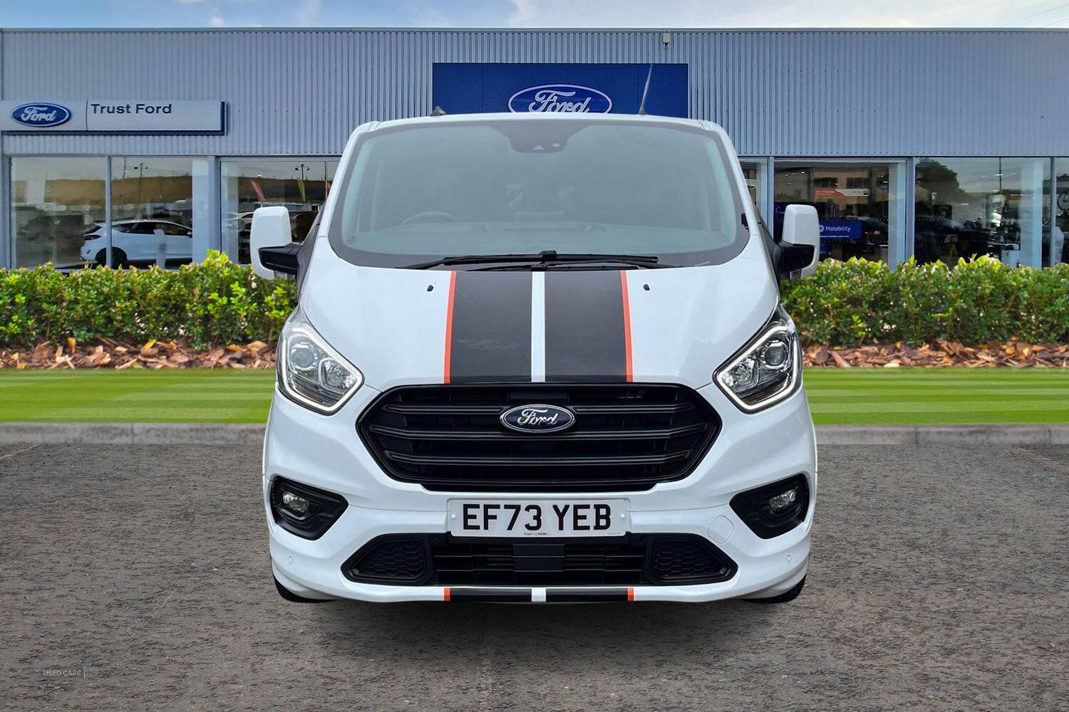 Nov 2023 Ford Transit Custom 2.0 EcoBlue 170ps Low Roof D/Cab Sport Van Auto