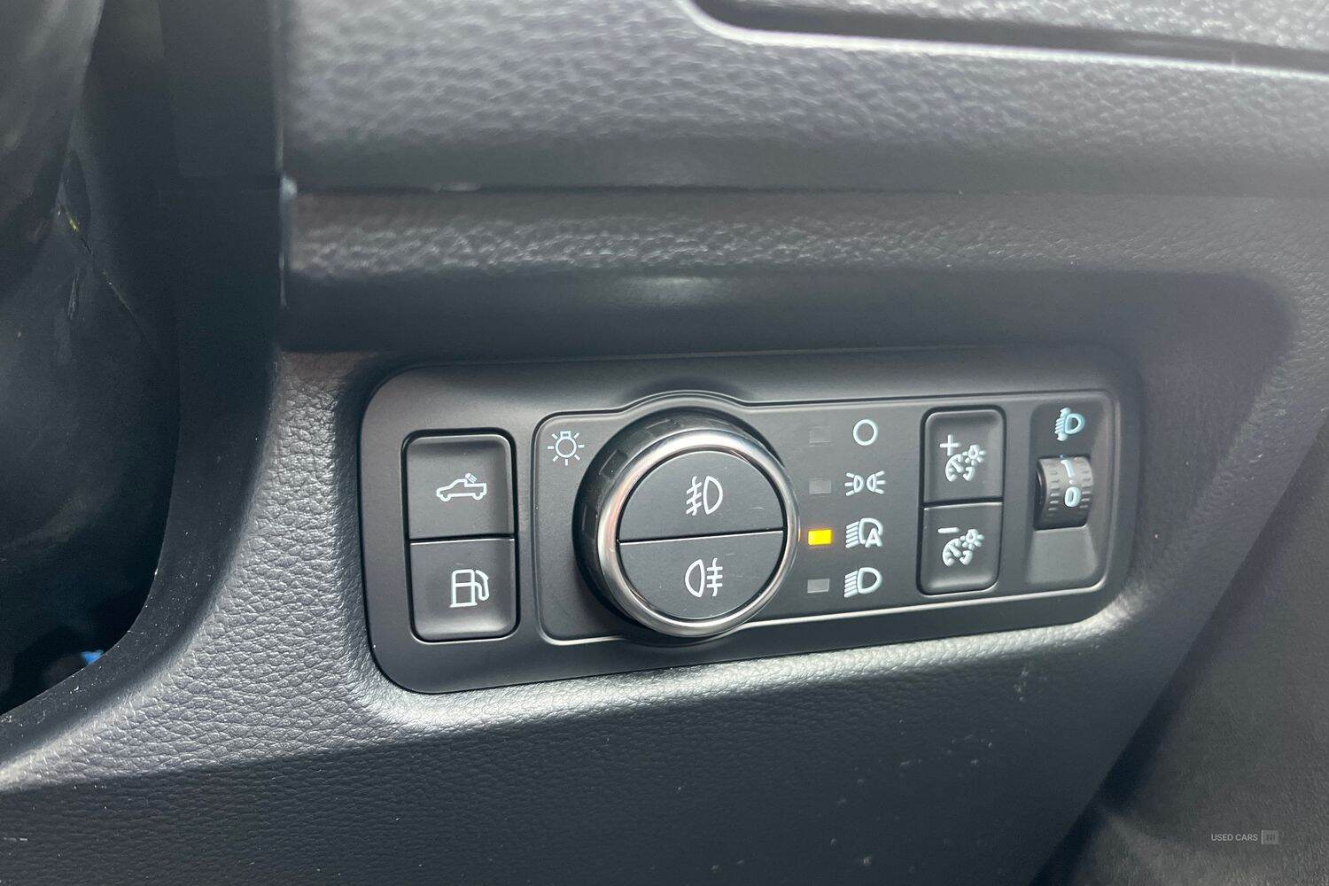 Ford Ranger Wildtrak AUTO 2.3L EcoBoost 281PS PHEV 10 Speed 4x4 Double Cab, CARGO CONVENIENCE PACK WITH PRO POWER ONBOARD, IN STOCK
