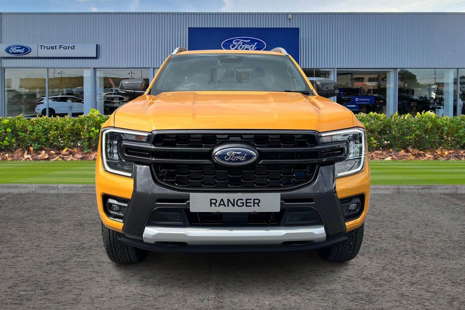 Ford Ranger Wildtrak AUTO 2.3L EcoBoost 281PS PHEV 10 Speed 4x4 Double Cab, CARGO CONVENIENCE PACK WITH PRO POWER ONBOARD, IN STOCK
