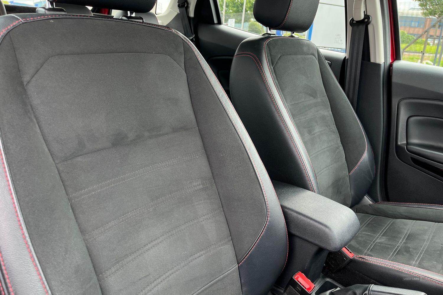 Jun 2020 Ford EcoSport 1.0 EcoBoost 125 ST-Line 5dr