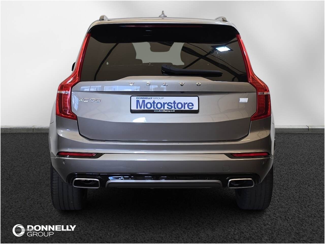 May 2021 Volvo XC90 2.0 T8 Recharge PHEV R DESIGN 5dr AWD Auto