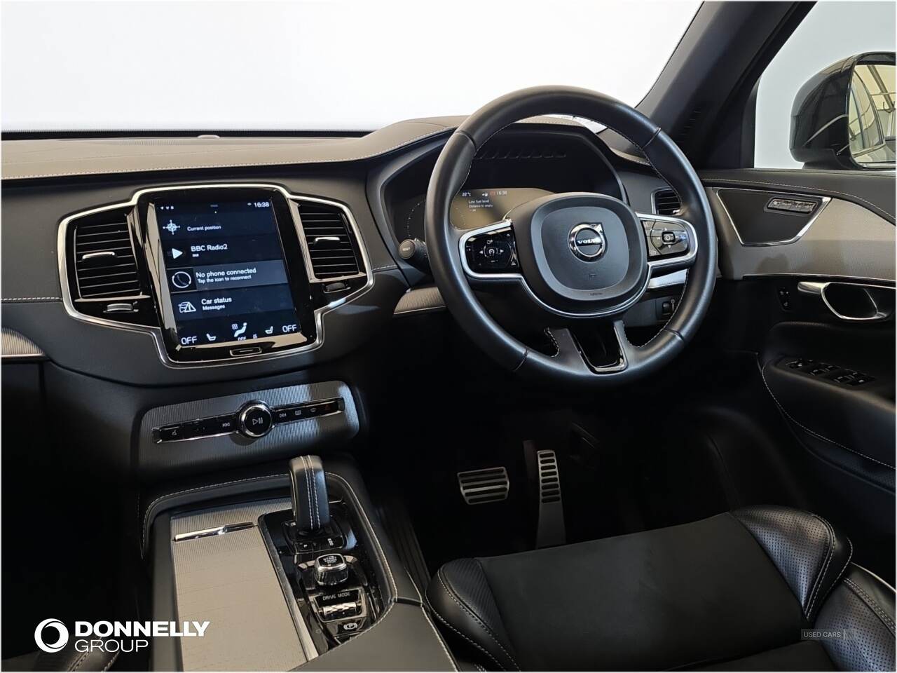 May 2021 Volvo XC90 2.0 T8 Recharge PHEV R DESIGN 5dr AWD Auto