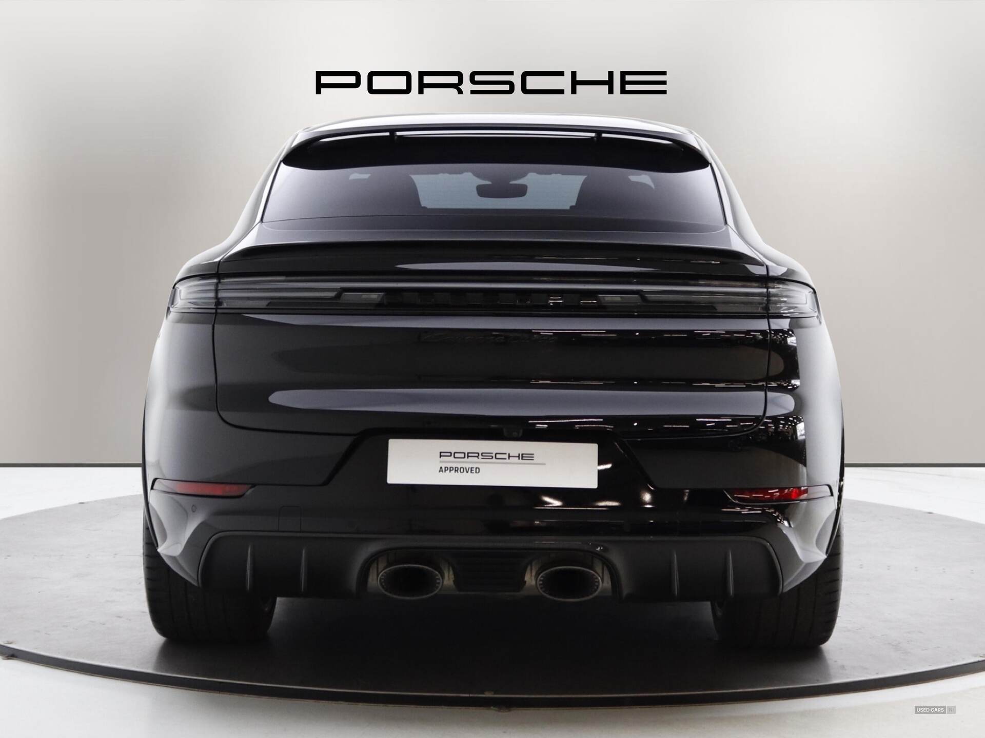  2024 Porsche Cayenne Turbo E-Hybrid 5dr Tiptronic S