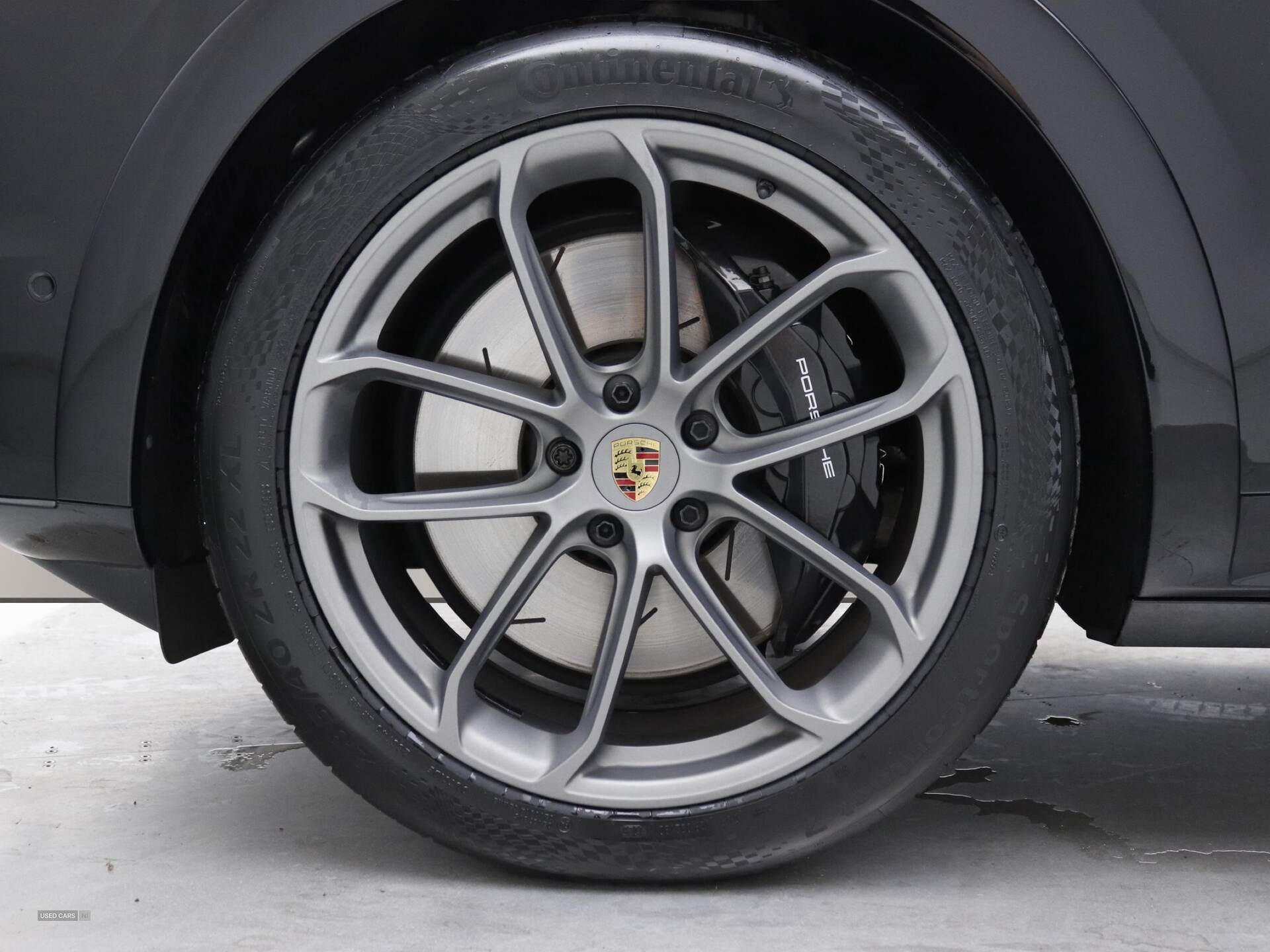  2024 Porsche Cayenne Turbo E-Hybrid 5dr Tiptronic S