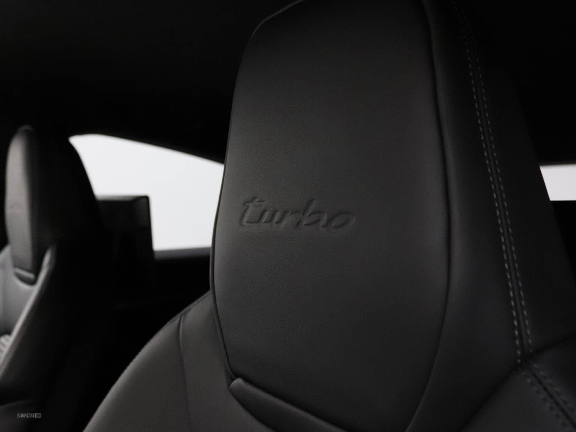  2024 Porsche Cayenne Turbo E-Hybrid 5dr Tiptronic S