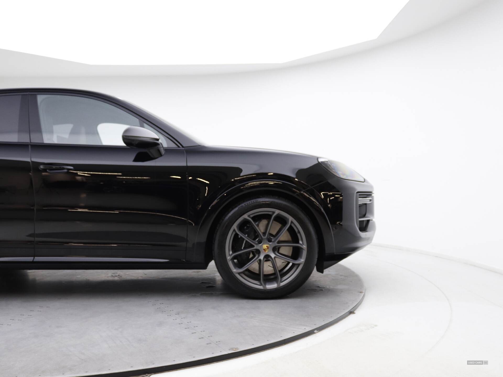  2024 Porsche Cayenne Turbo E-Hybrid 5dr Tiptronic S