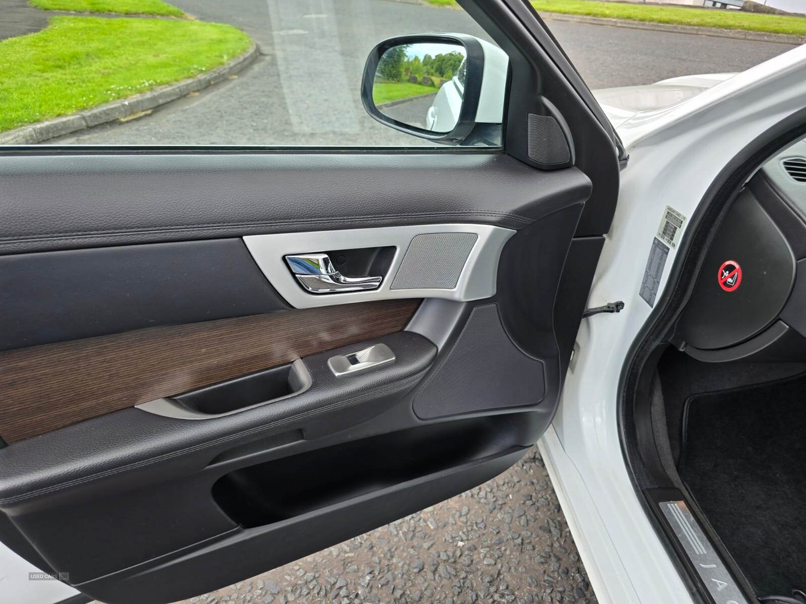Aug 2012 Jaguar XF 2.2d [163] Luxury 4dr Auto