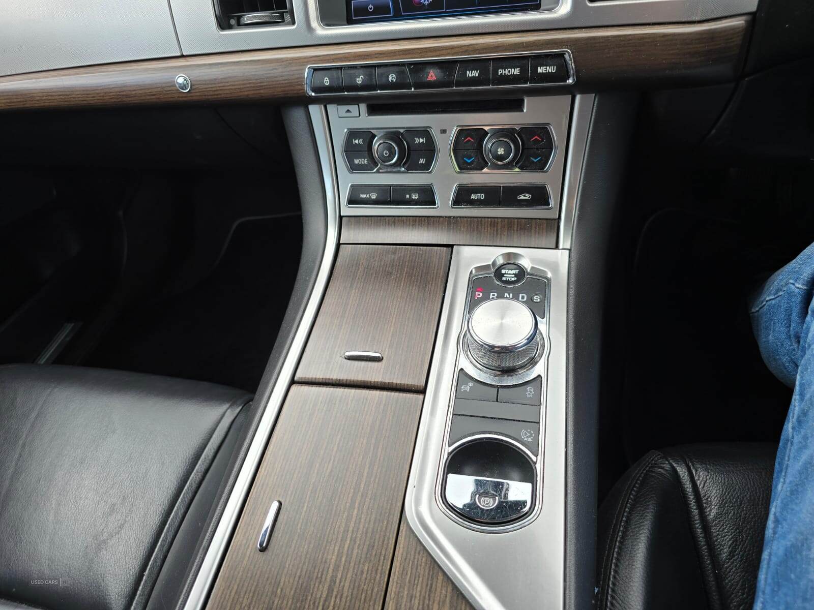 Aug 2012 Jaguar XF 2.2d [163] Luxury 4dr Auto