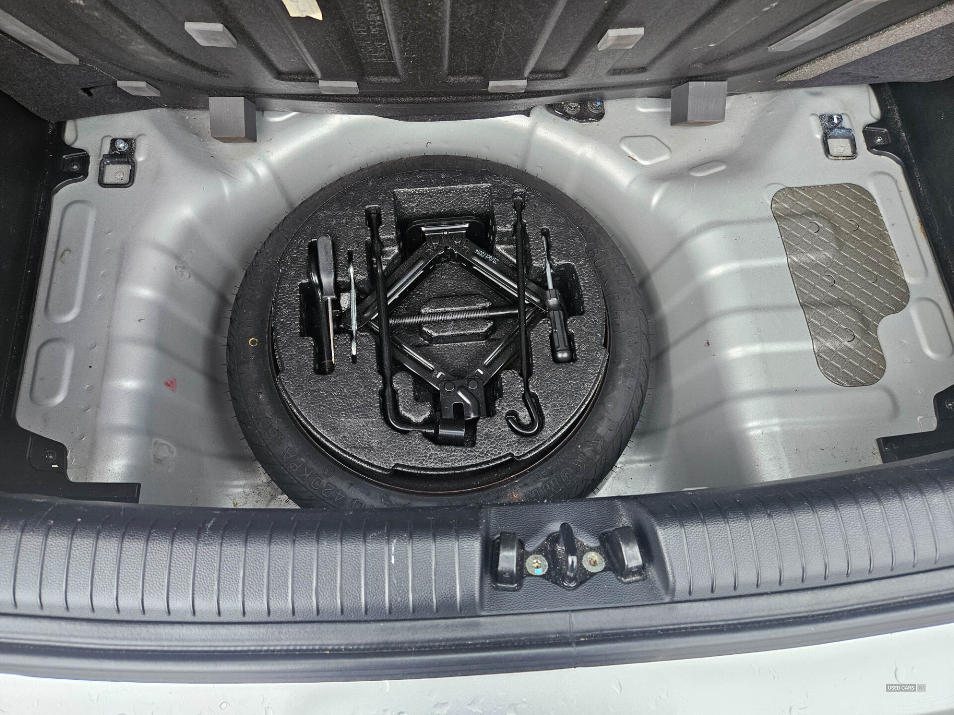 Hyundai i10 HATCHBACK in Derry / Londonderry