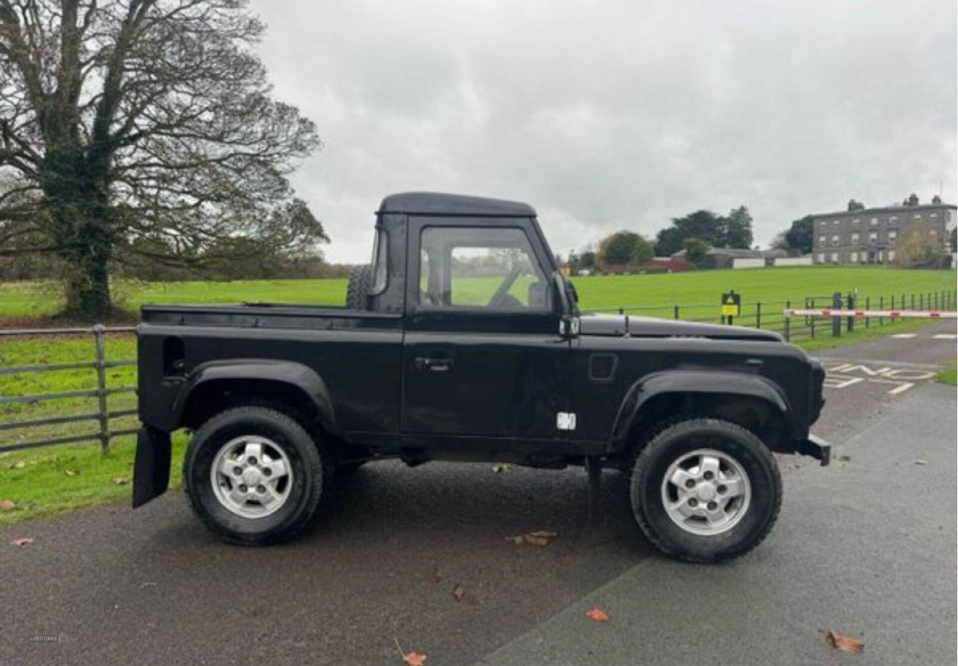 May 2001 Land Rover Defender PickUp Td5