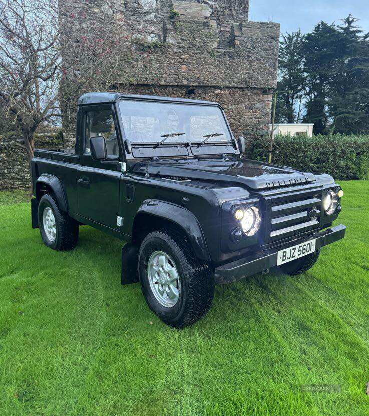 May 2001 Land Rover Defender PickUp Td5