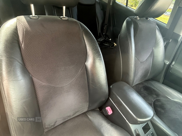 Toyota RAV4 DIESEL ESTATE in Tyrone