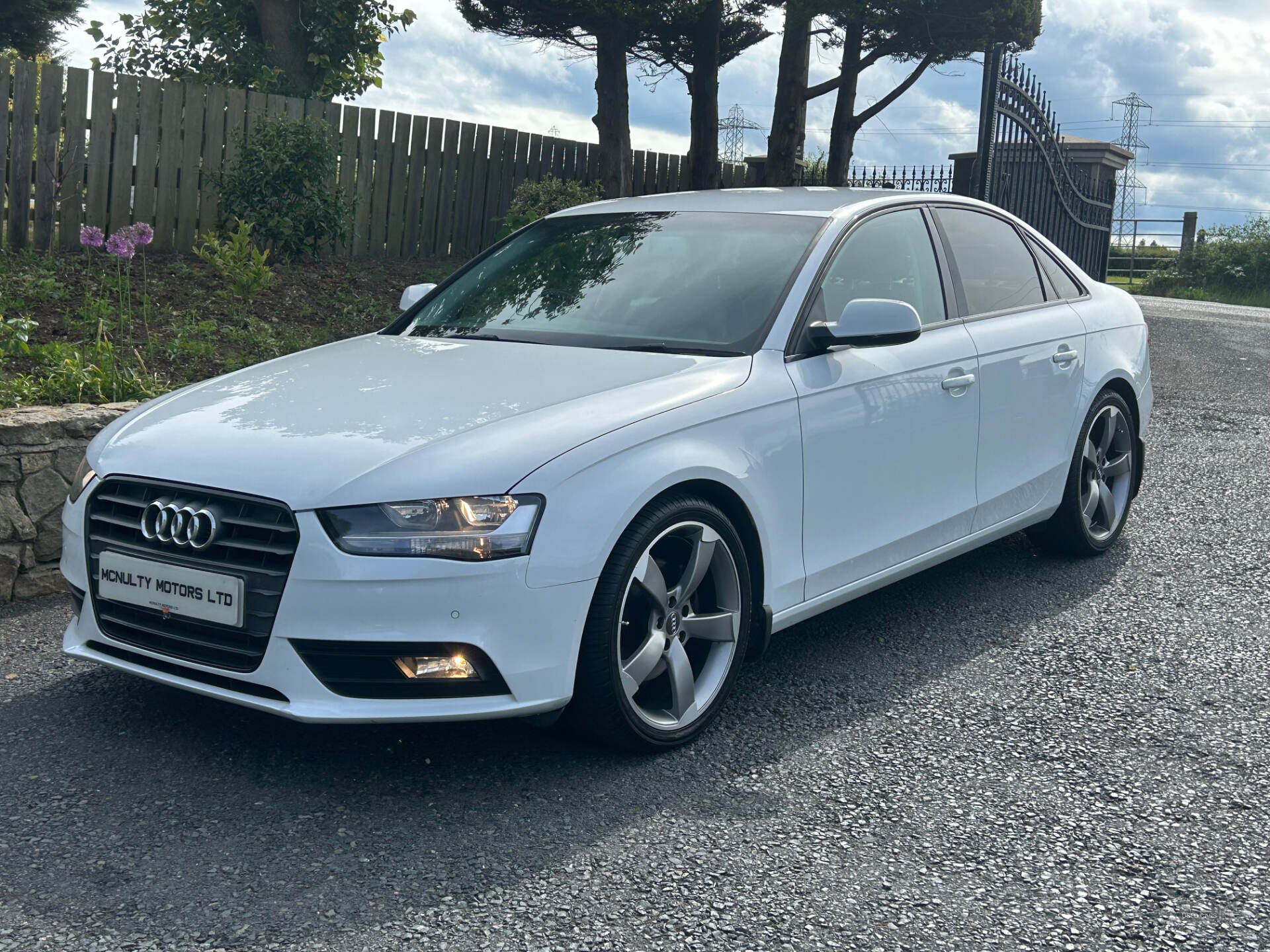 Audi A4 DIESEL SALOON in Tyrone