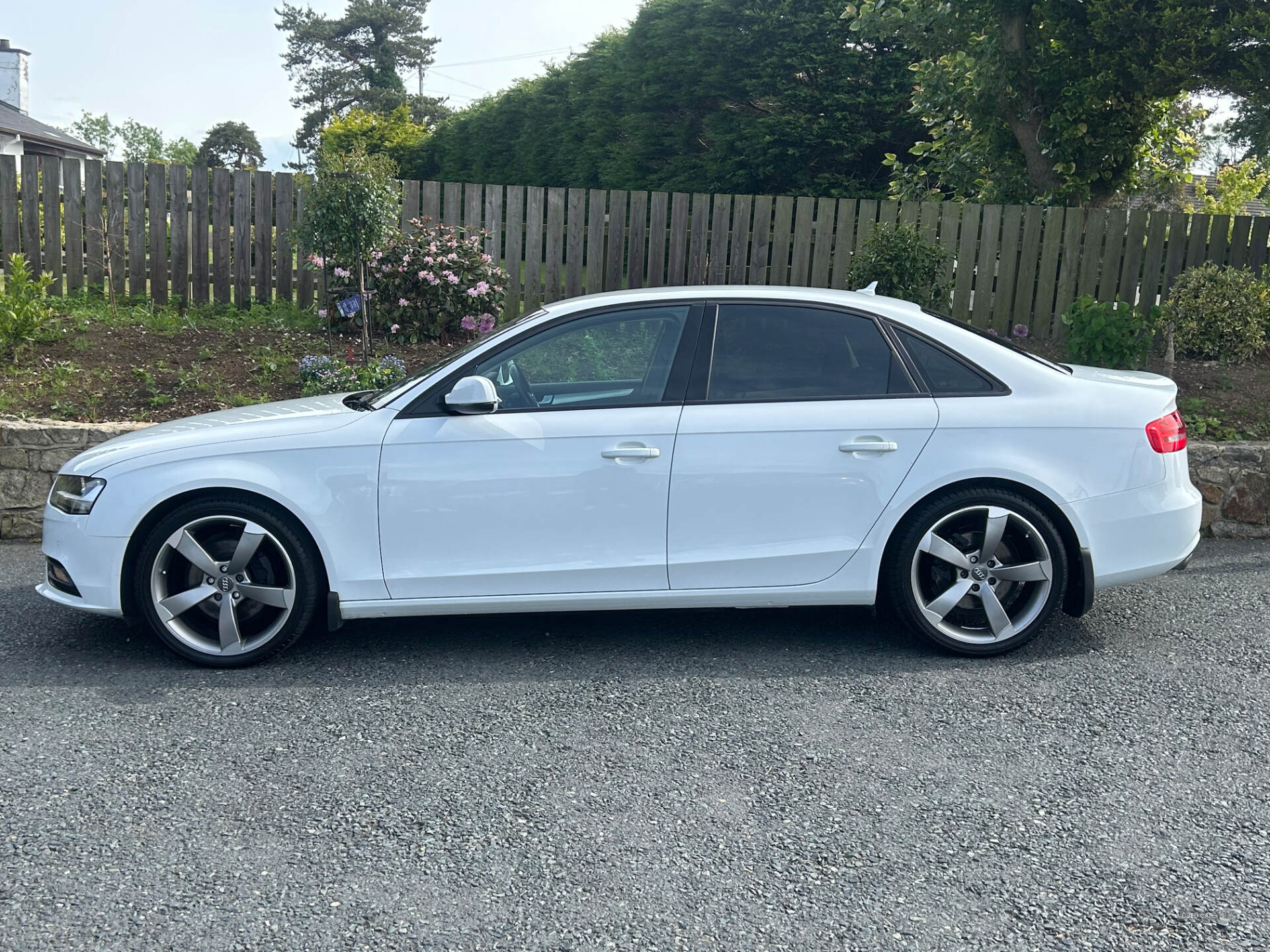 Audi A4 DIESEL SALOON in Tyrone
