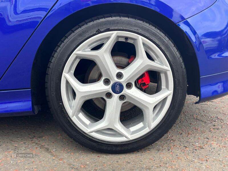 Mar 2014 Ford Focus 2.0T ST-3 5dr