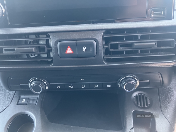 Citroen Berlingo M DIESEL in Down