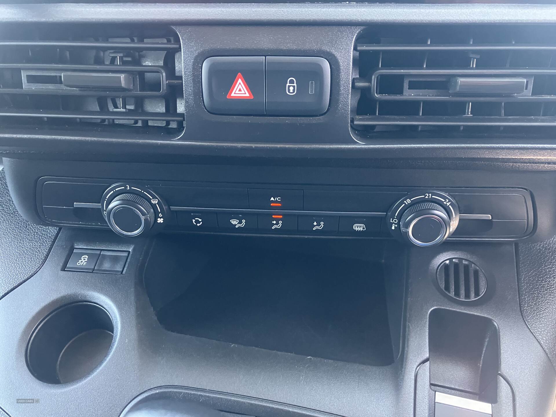 Citroen Berlingo M DIESEL in Down
