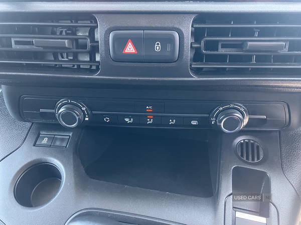 Citroen Berlingo M DIESEL in Down