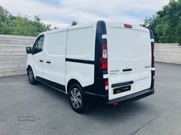 Renault Trafic SWB DIESEL in Down
