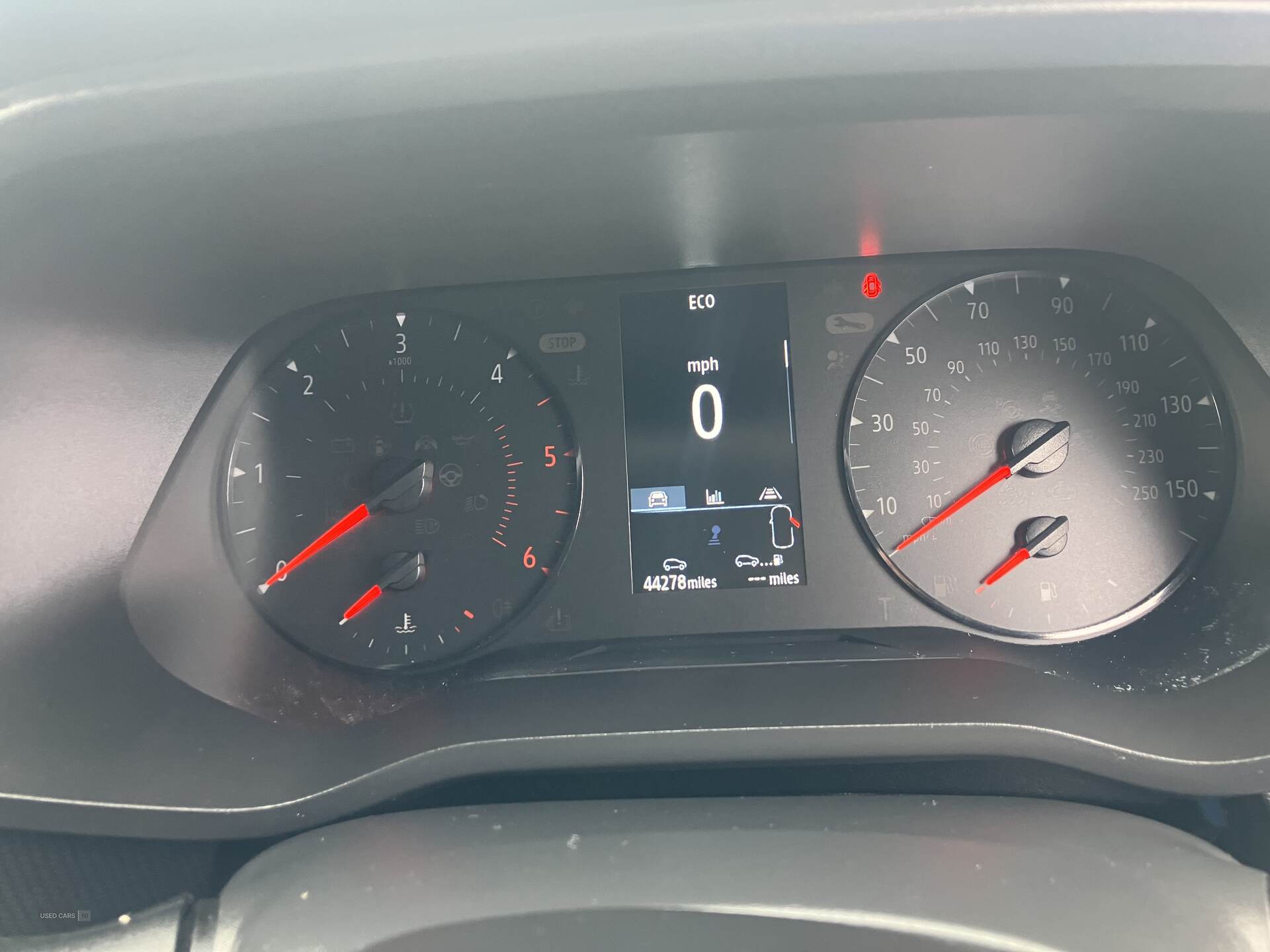 Renault Trafic SWB DIESEL in Down