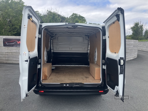 Renault Trafic SWB DIESEL in Down