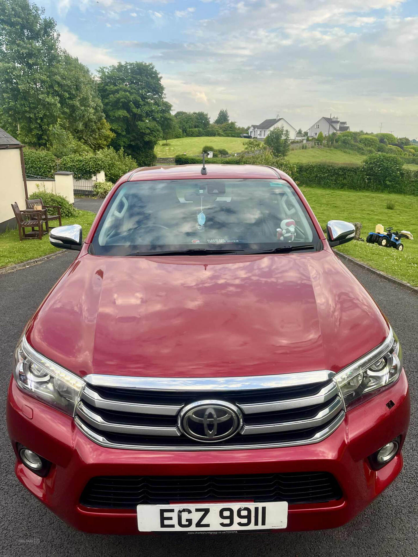 Feb 2017 Toyota Hilux Invincible D/Cab Pick Up 2.4 D-4D Auto
