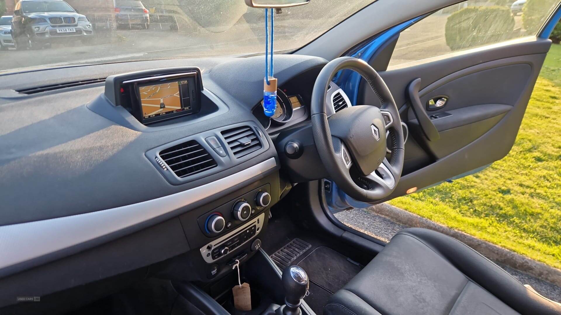 Mar 2012 Renault Megane 1.6 16V 110 Dynamique TomTom 5dr