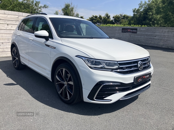 Volkswagen Tiguan ESTATE in Down
