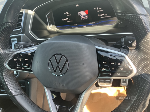 Volkswagen Tiguan ESTATE in Down