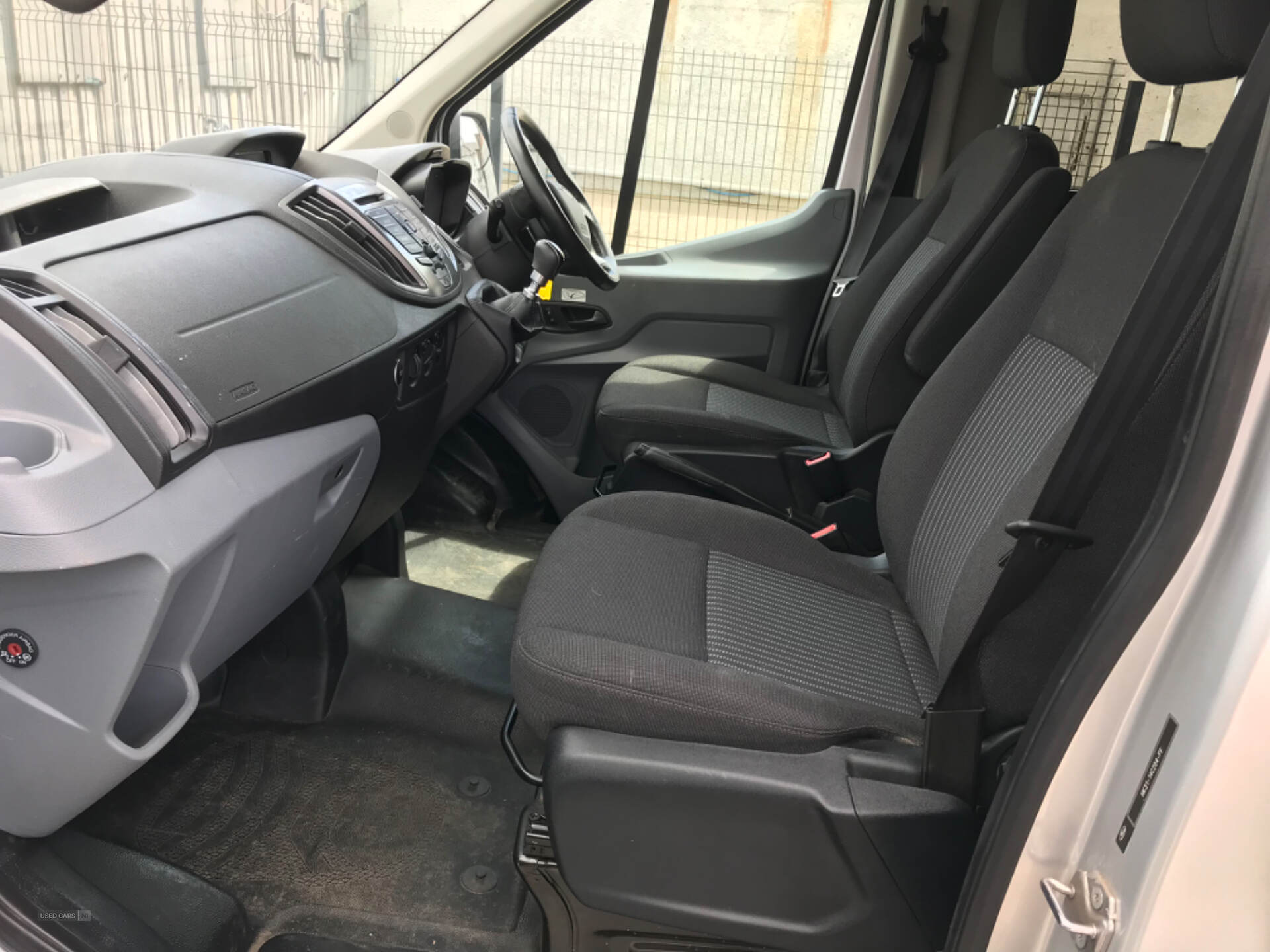 Ford Transit 460 L4 MINIBUS DIESEL RWD in Antrim