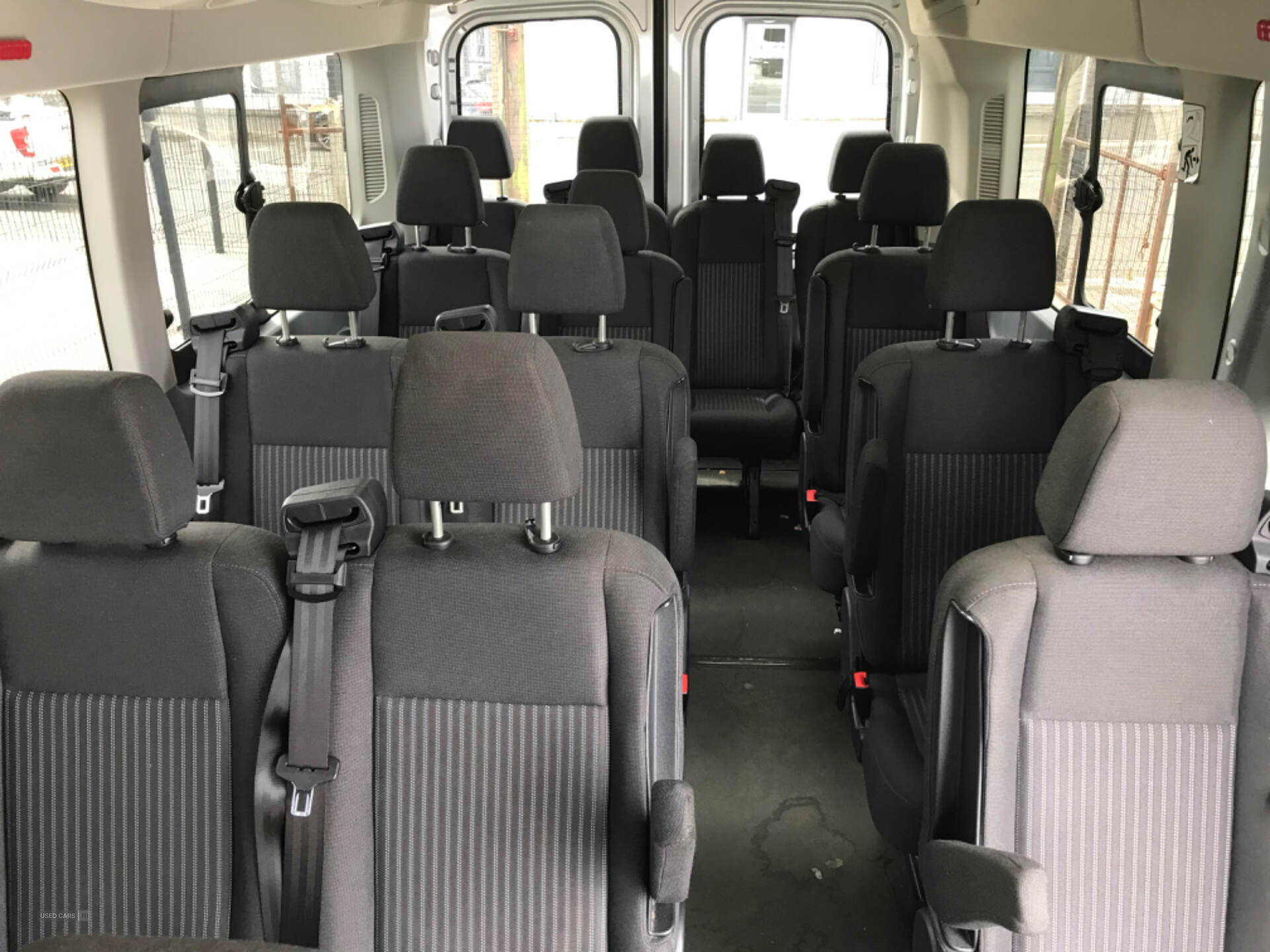 Ford Transit 460 L4 MINIBUS DIESEL RWD in Antrim