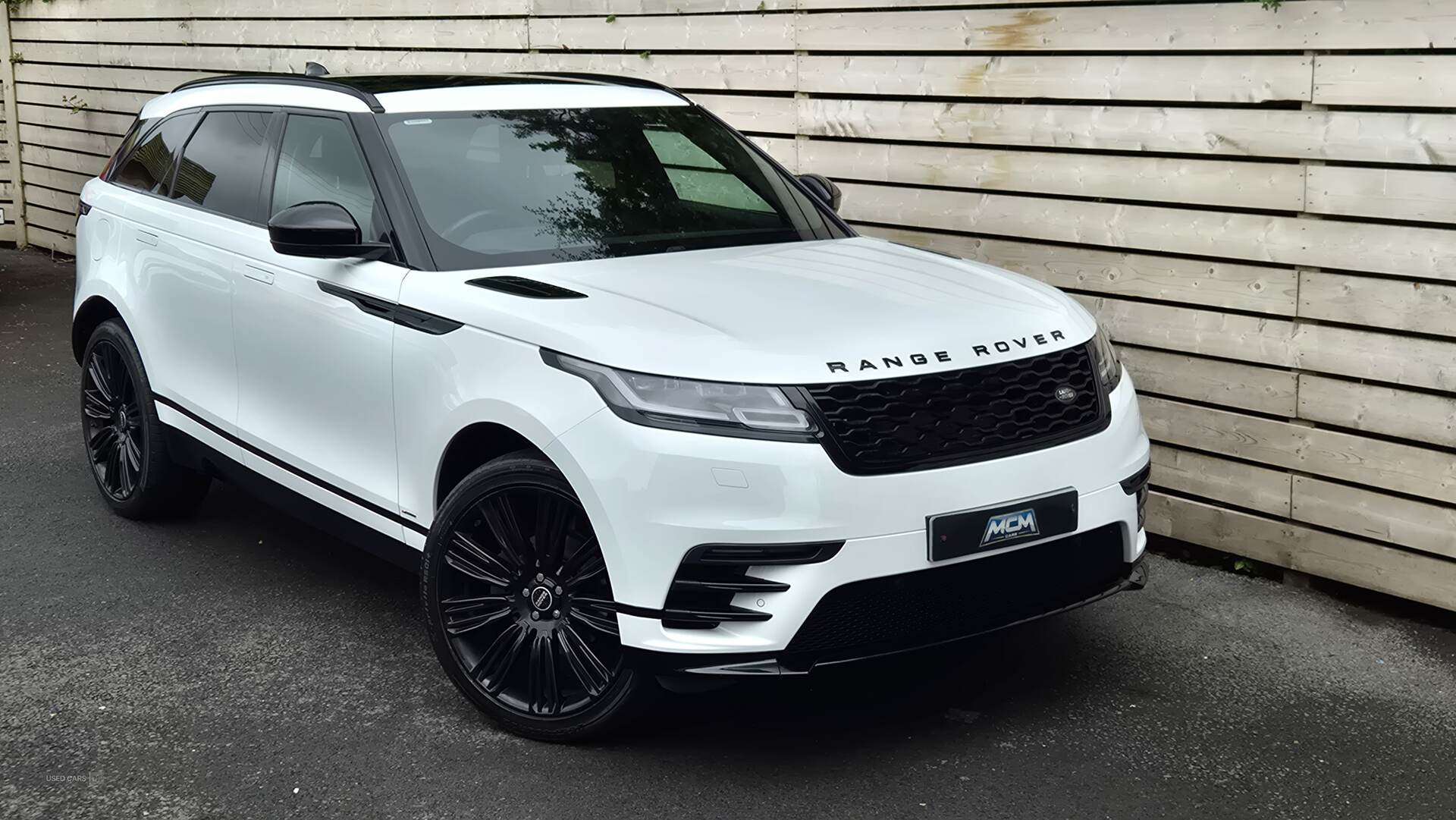 Land Rover Range Rover Velar DIESEL ESTATE in Antrim