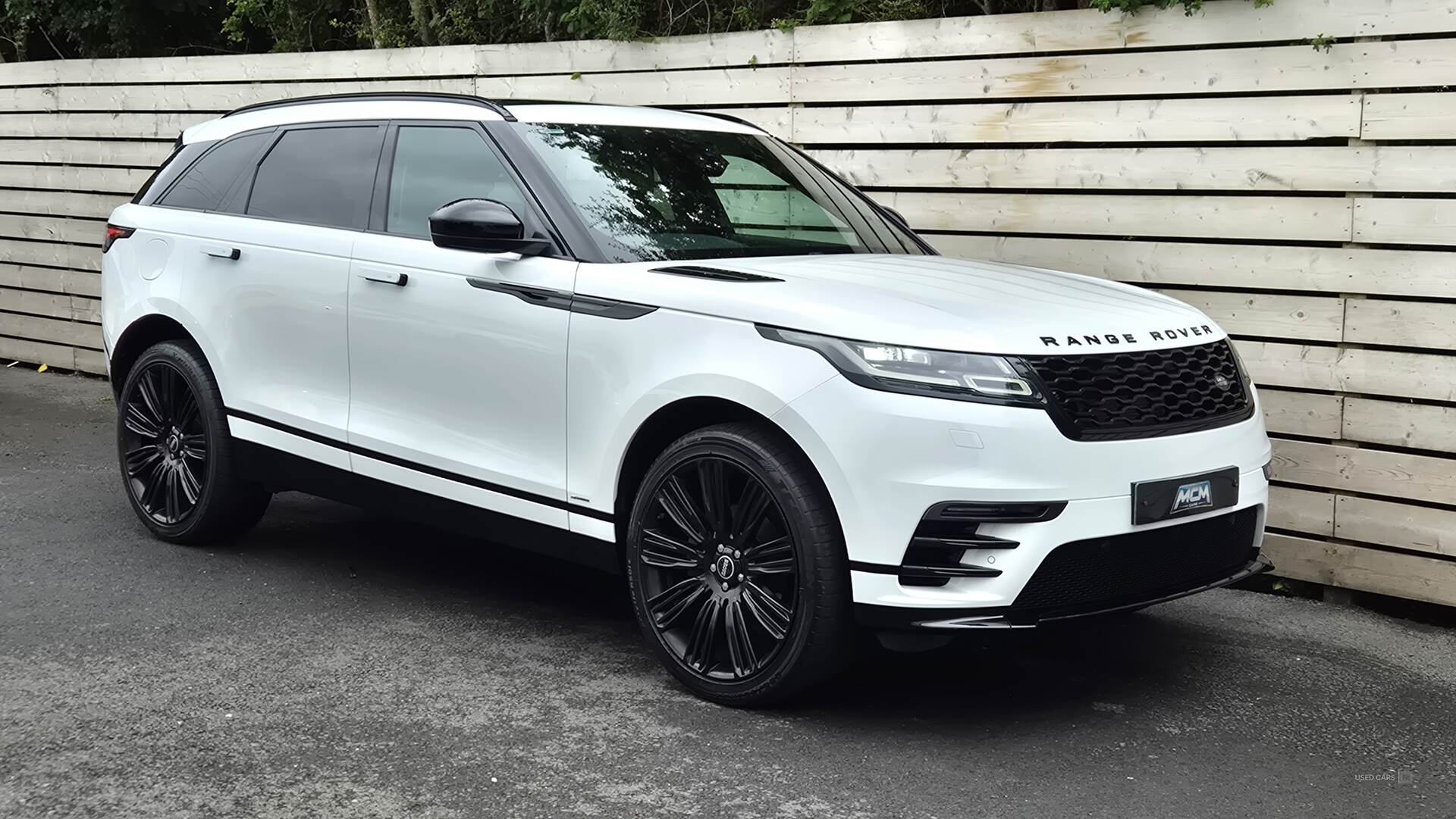 Land Rover Range Rover Velar DIESEL ESTATE in Antrim