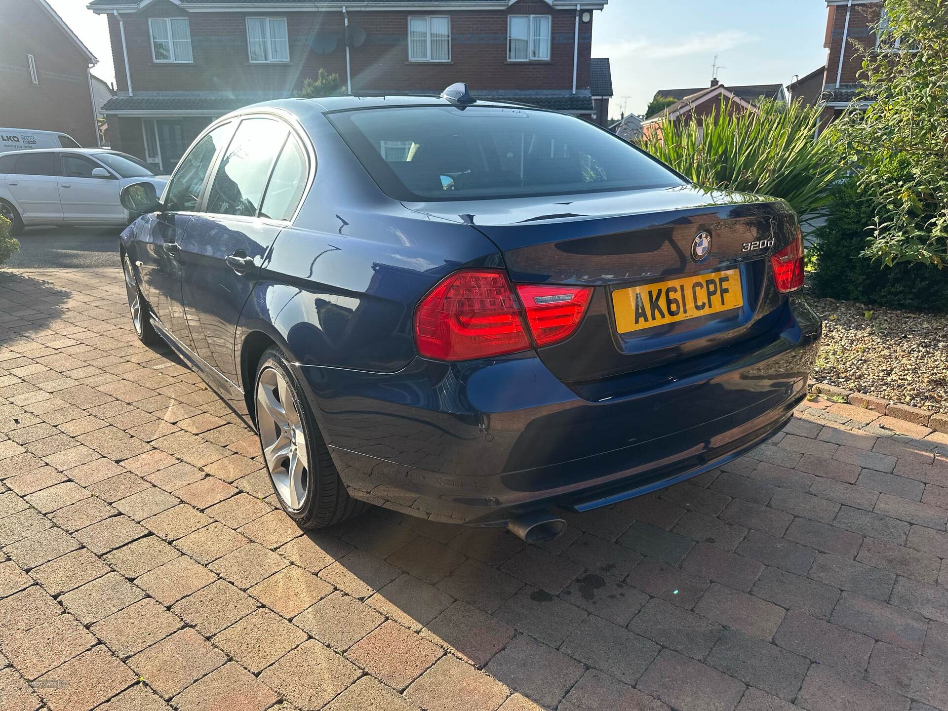Oct 2011 BMW 3 Series 320d [184] Exclusive Edition 4dr Step Auto