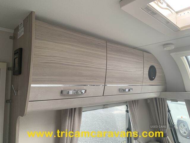 2021 Elddis Avante 586/6, Fixed Bunks, 1 Owner