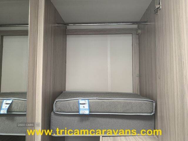 2021 Elddis Avante 586/6, Fixed Bunks, 1 Owner