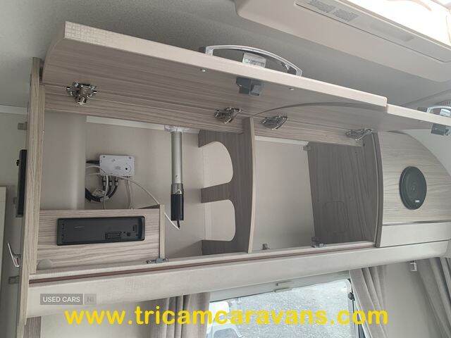  2021 Elddis Avante 586/6, Fixed Bunks, 1 Owner